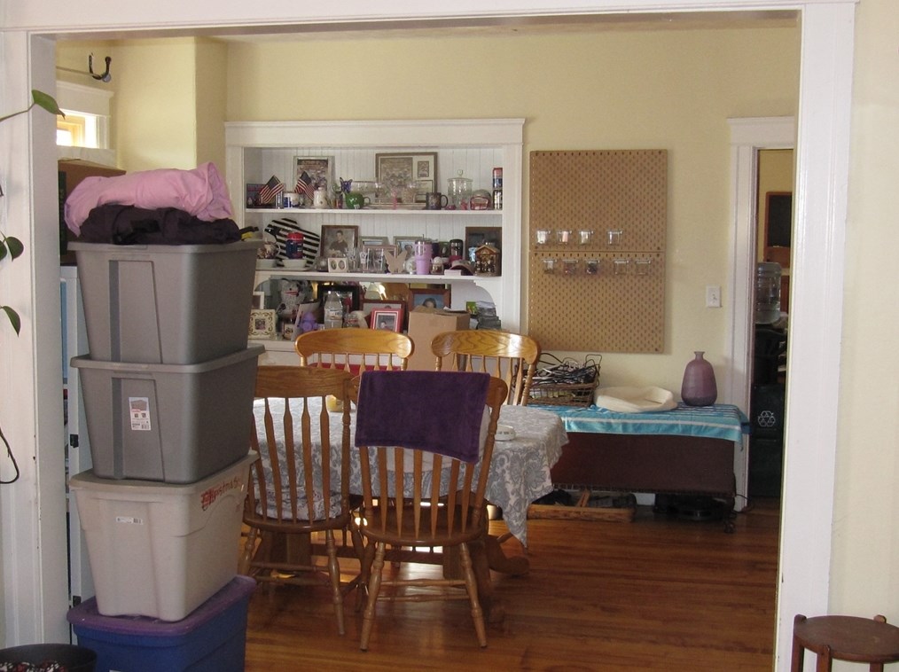 9 Greendale Ave, Worcester MA 01606 exterior