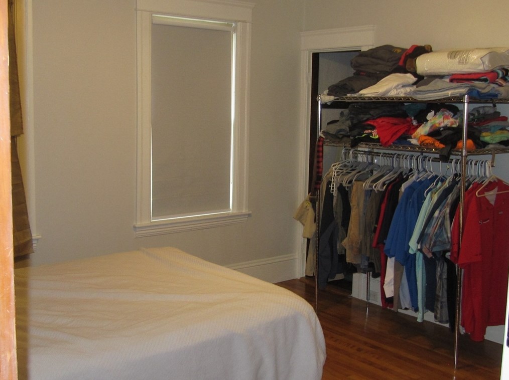 9 Greendale Ave, Worcester MA 01606 exterior