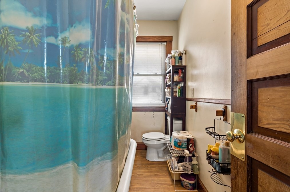 311 Collette St, New Bedford MA 02746-2422 exterior