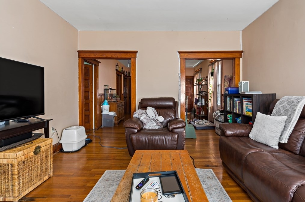 311 Collette St, New Bedford MA 02746-2422 exterior