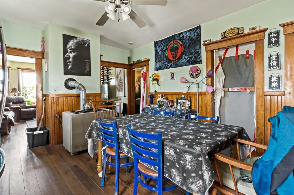 311 Collette St, New Bedford MA 02746-2422 exterior