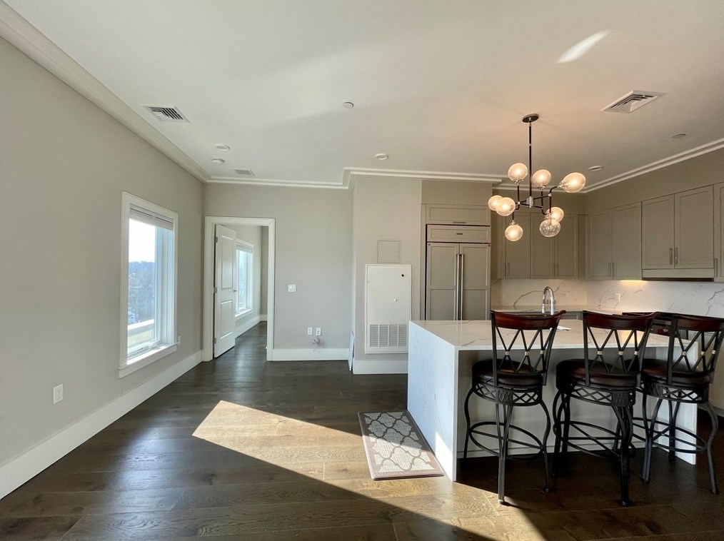 214 Market #503, Boston, MA 02135