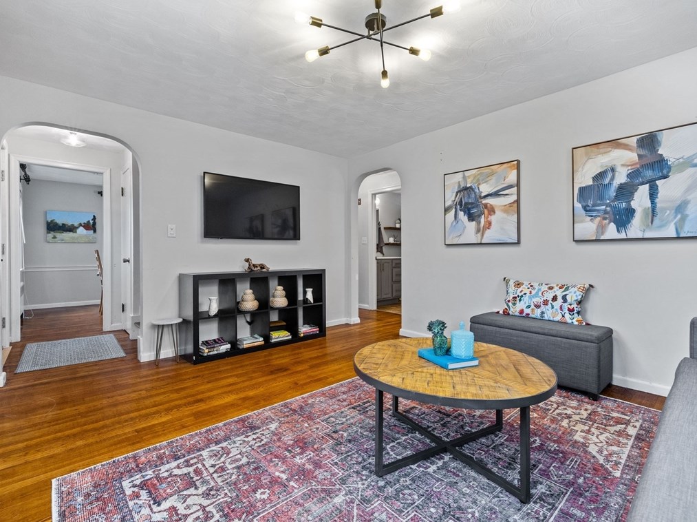 35 Garden St, Woburn MA  01801-4038 exterior