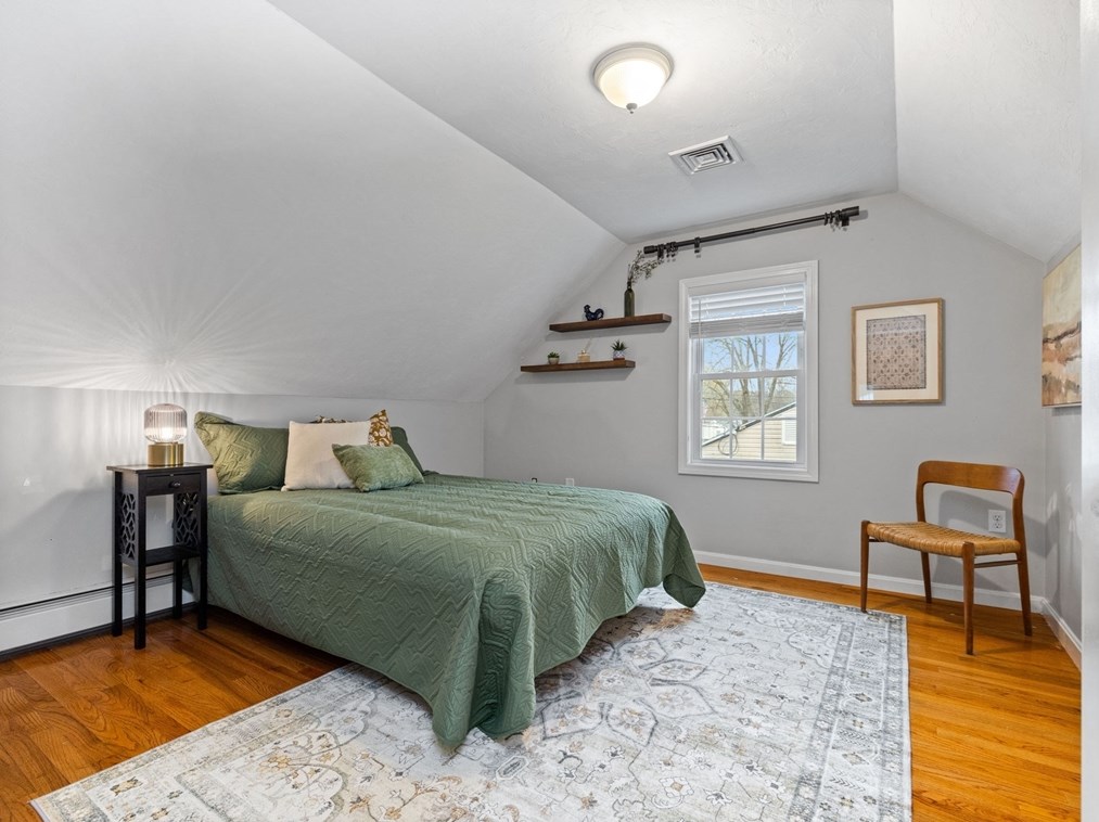 35 Garden St, Woburn MA  01801-4038 exterior