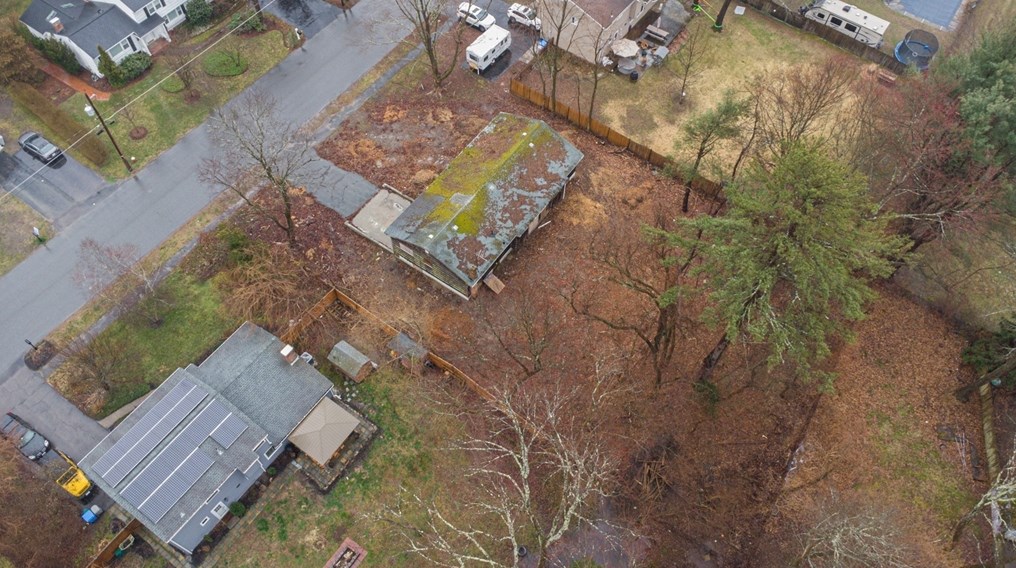 164 Westfield Dr, Holliston, MA 01746