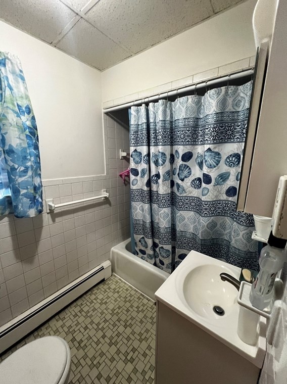 33 Louis St, Chelsea MA  02150-3151 exterior