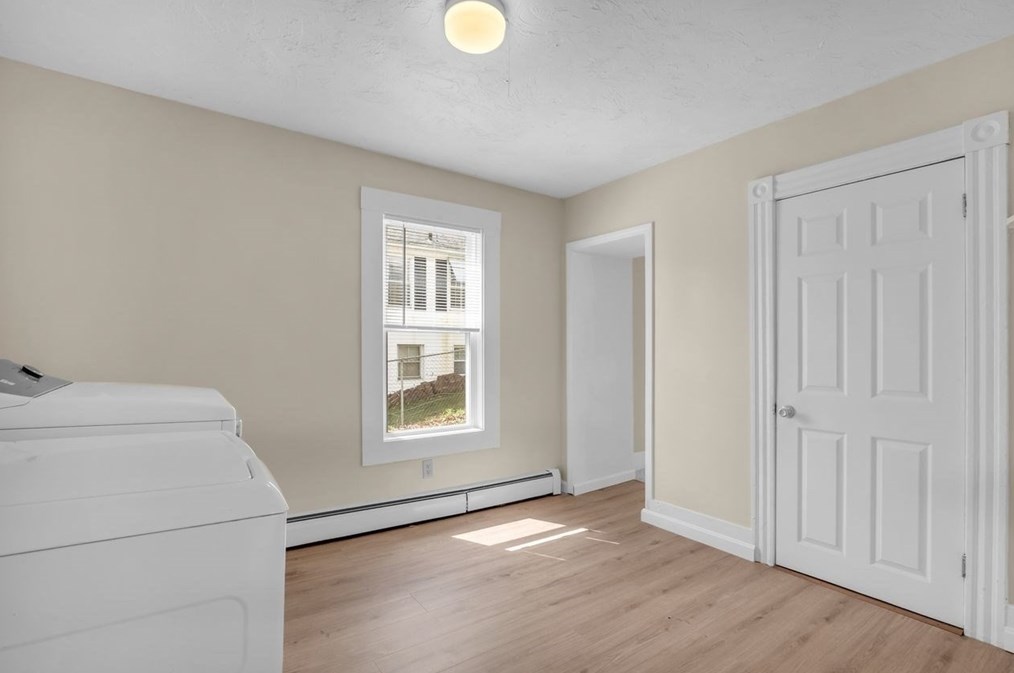 29 Battles St, Leominster MA 01453-1599 exterior