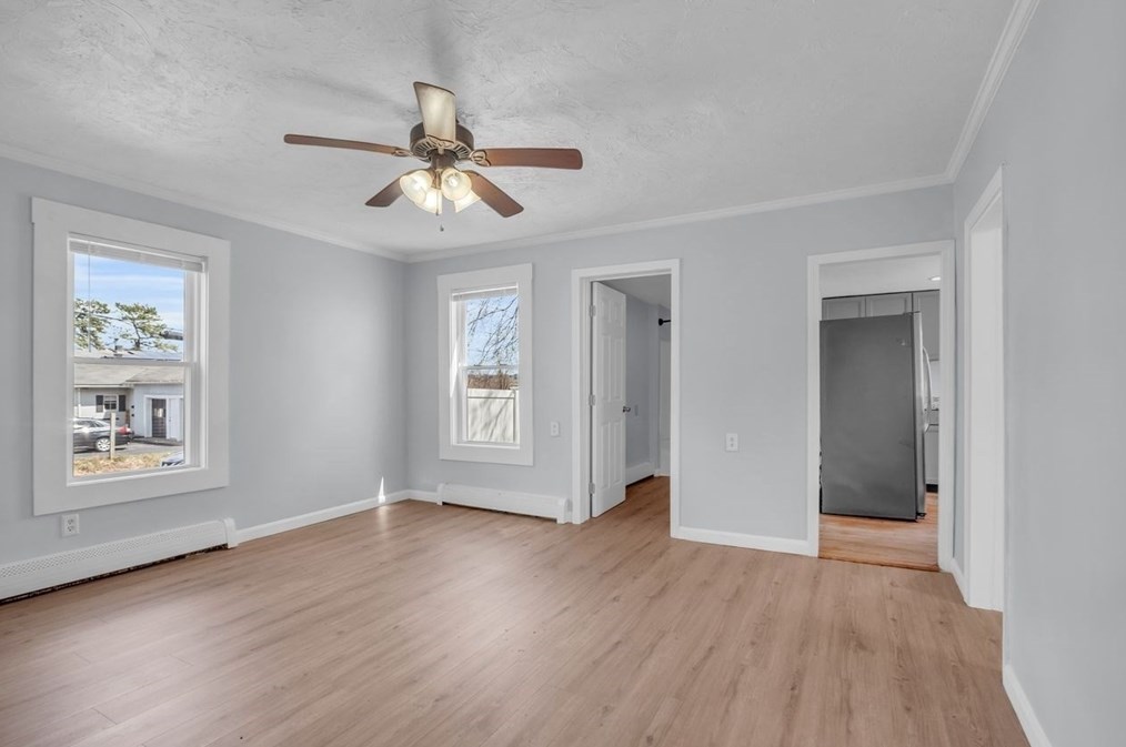 29 Battles St, Leominster MA 01453-1599 exterior