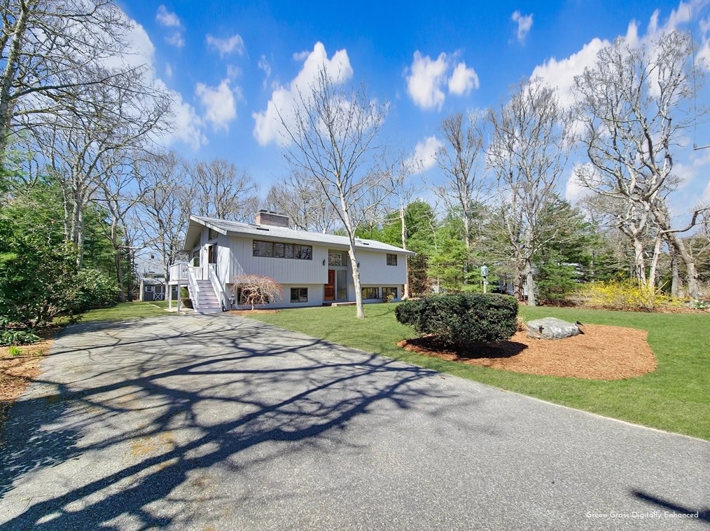 75 Seapit Rd, Teaticket, MA 02536 exterior