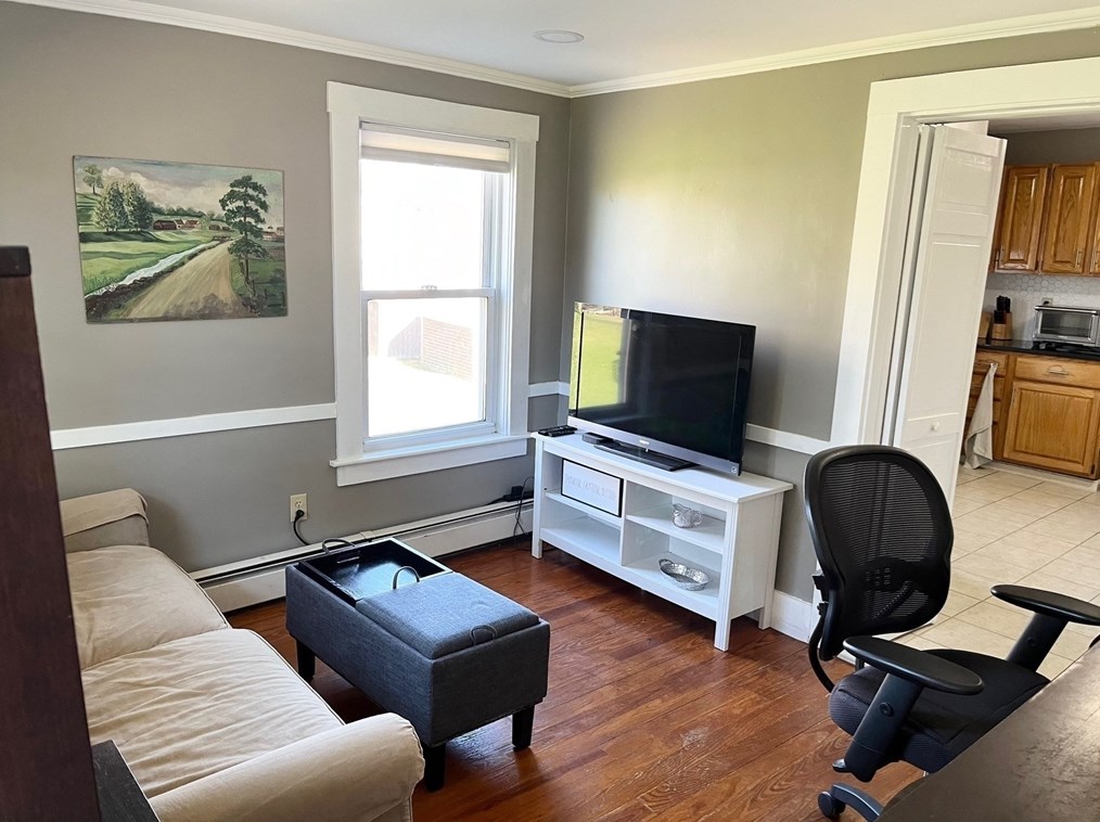 4 Bigelow Rd #a, Southborough, MA 01772