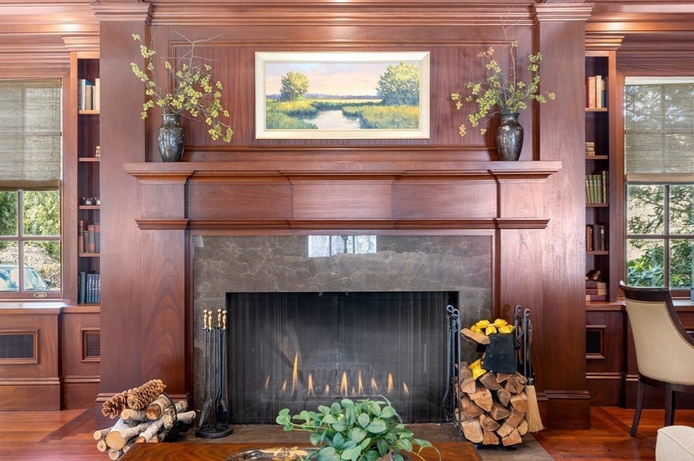 15 Mansion Dr, Topsfield MA 01983-1109 exterior