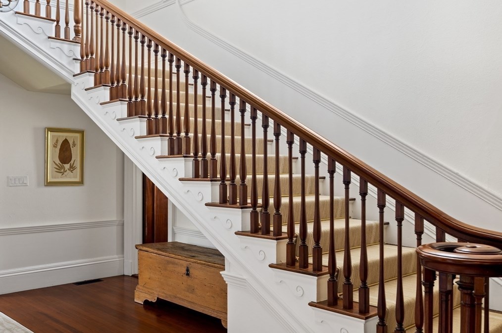 15 Mansion Dr, Topsfield MA 01983-1109 exterior