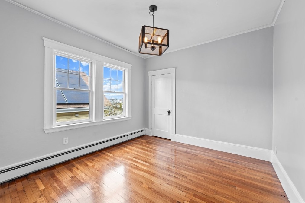 28 Garland St, Everett MA 02149-5027 exterior