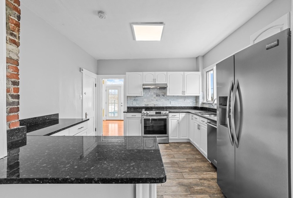 28 Garland St, Everett MA 02149-5027 exterior