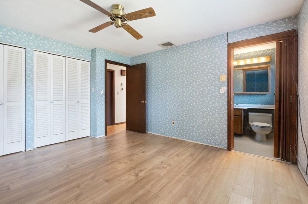 6 Sycamore St, Danvers MA  01923-2432 exterior