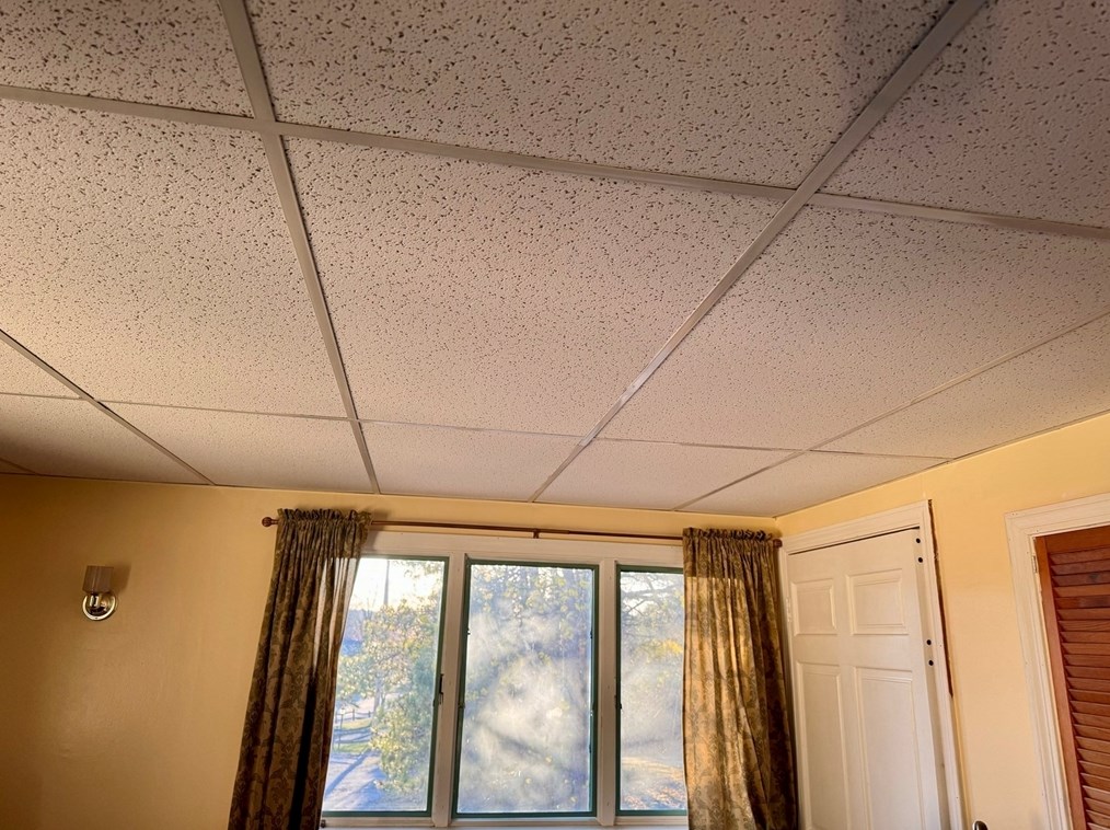 222 Main St, Haverhill MA 01833-2009 exterior