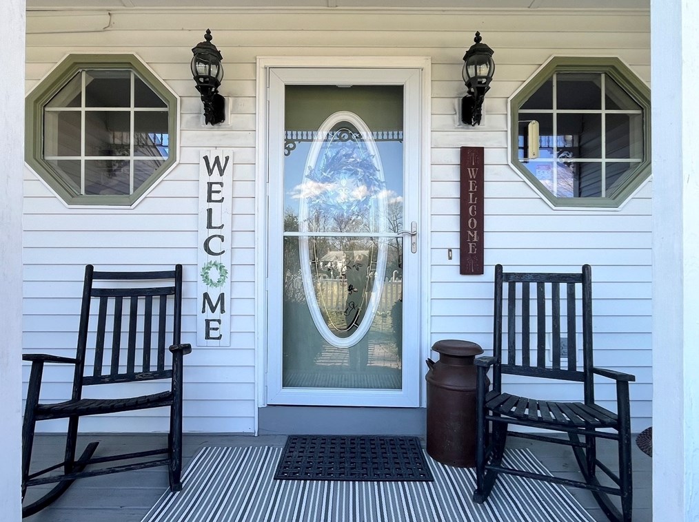 2 Pierce Cir, Paxton, MA 01612 exterior