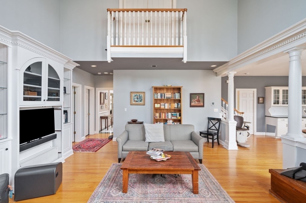 1 Cordial Way, Natick MA 01760-5656 exterior