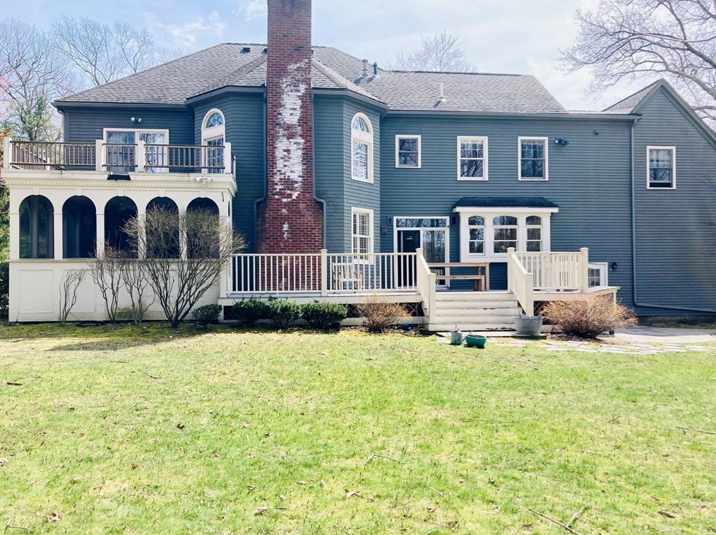 1 Cordial Way, Natick MA 01760-5656 exterior