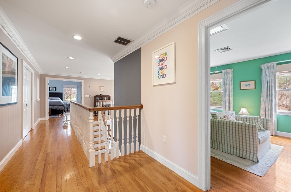 1 Cordial Way, Natick MA 01760-5656 exterior