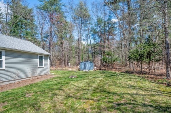 4 Indian Trl, Pembroke, MA 02359