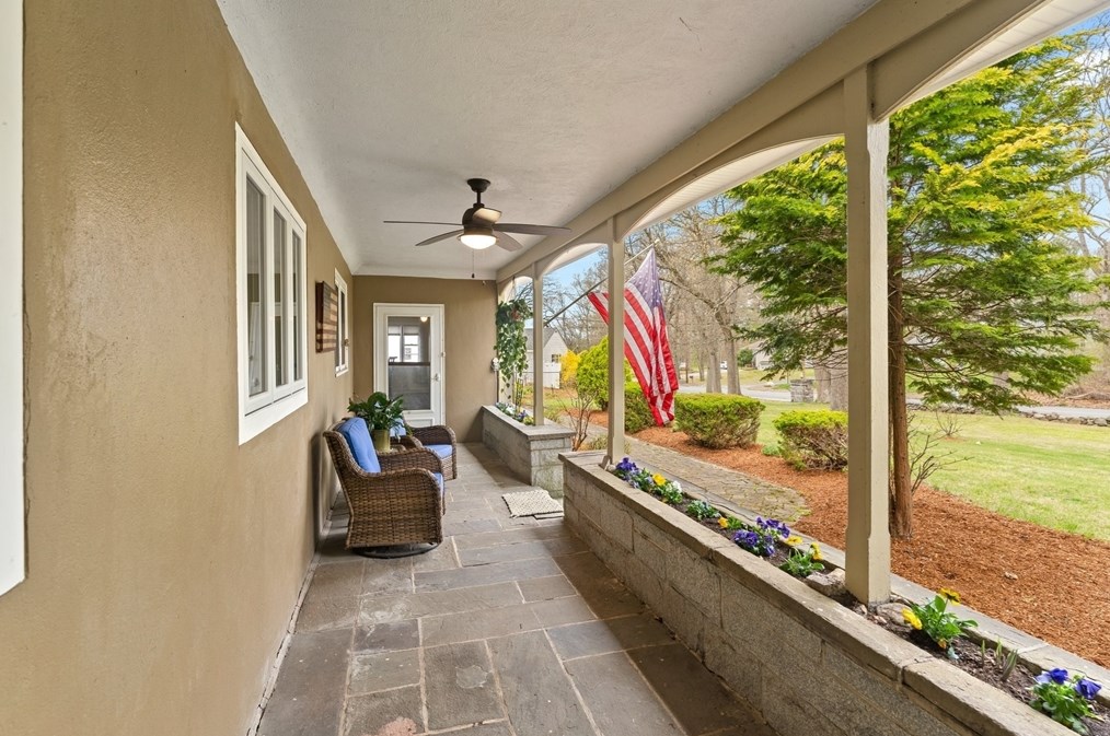 201 Paine St, Bellingham, MA 02019