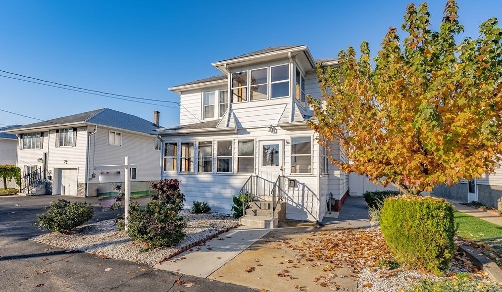 111 Pine St, Ludlow, MA 01056