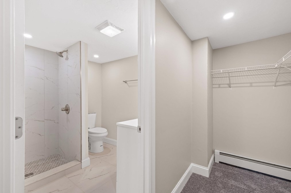 21 Warren St, North Brookfield MA  01535-1508 exterior