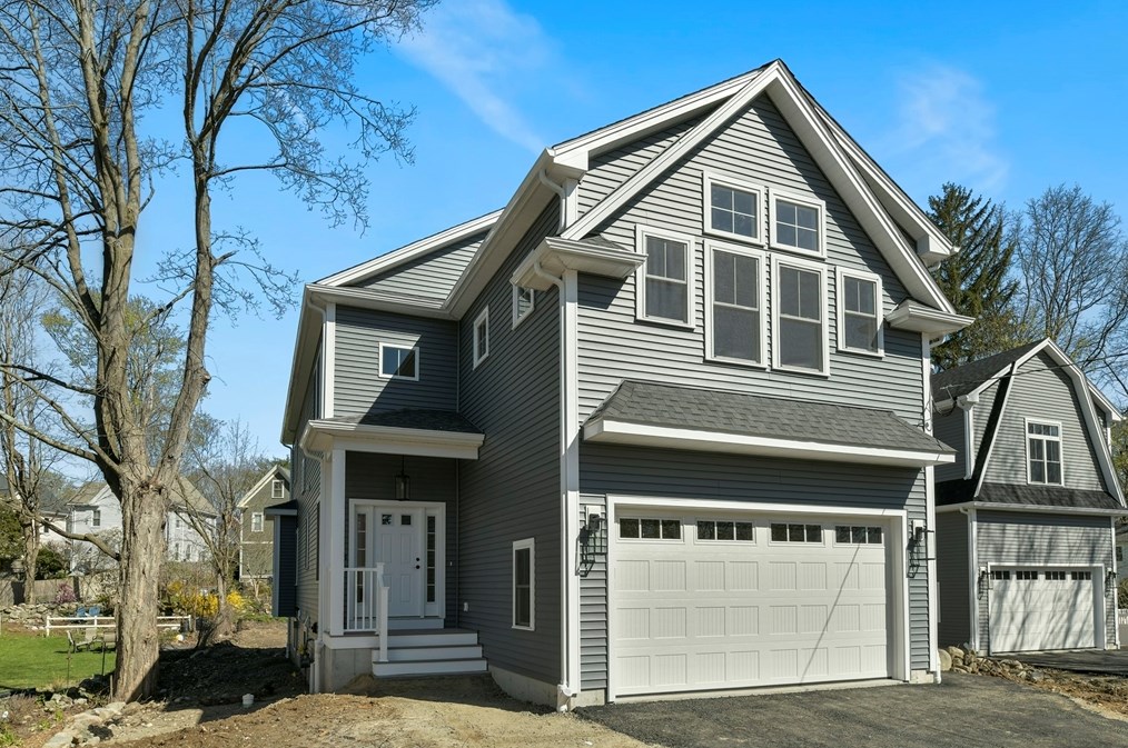 43 Barrows St, Dedham, MA 02026 exterior