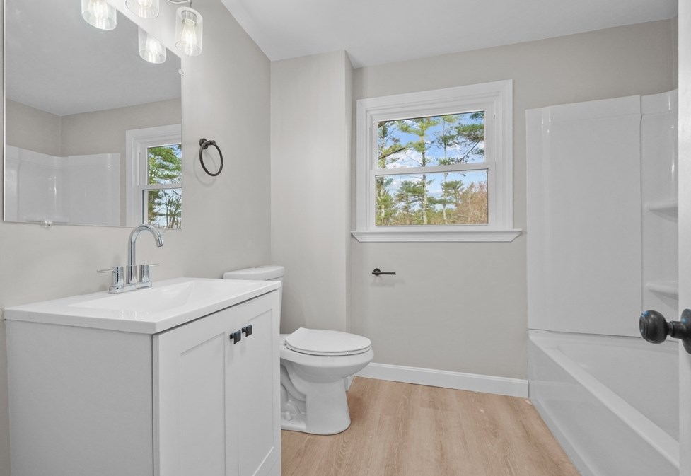 115 Essex St, Mansfield MA  02048-3202 exterior