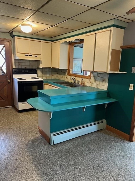 8 Birch St, Seekonk MA 02771-4901 exterior