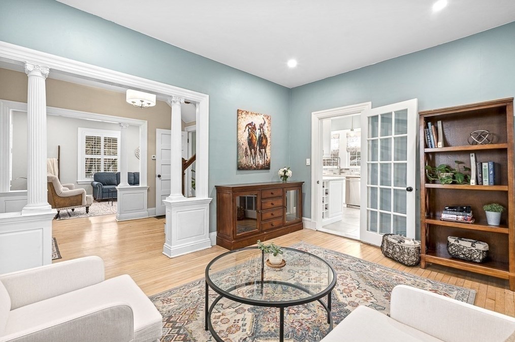 225 Weston St, Waltham MA  02453-1709 exterior