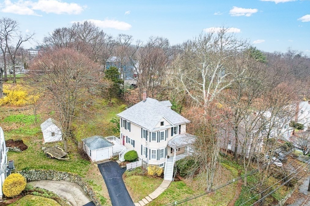 225 Weston St, Waltham MA  02453-1709 exterior