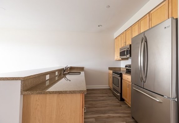 26 New Derby St #406, Salem, MA 01970