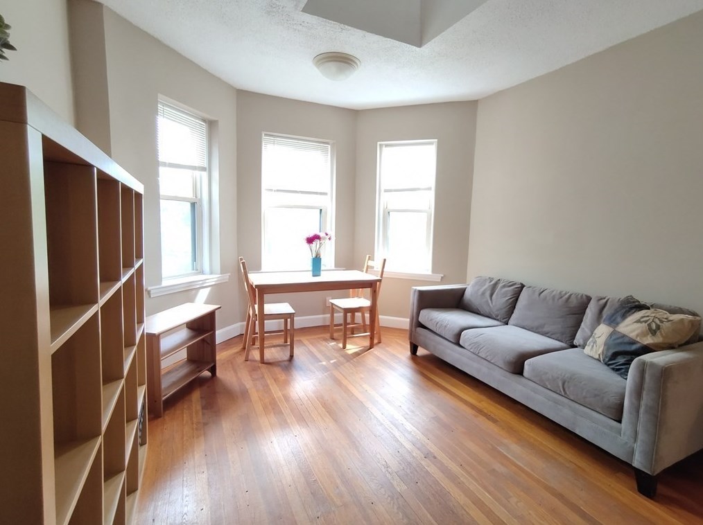 1419 Commonwealth Ave Apt 501, Boston, MA