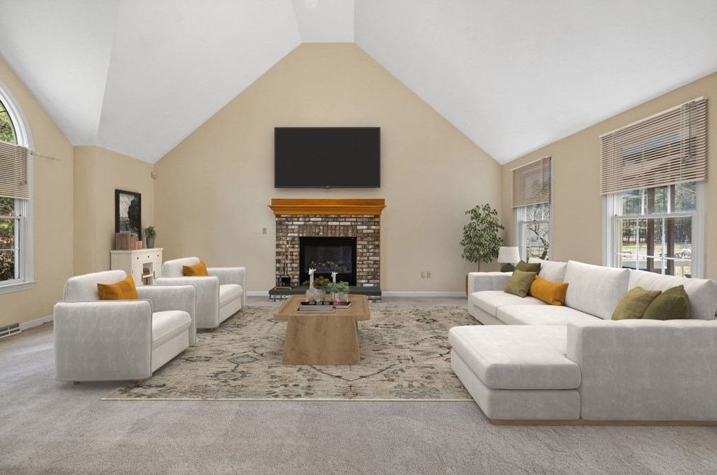 68 Pln St, Norton MA  02766-2818 exterior