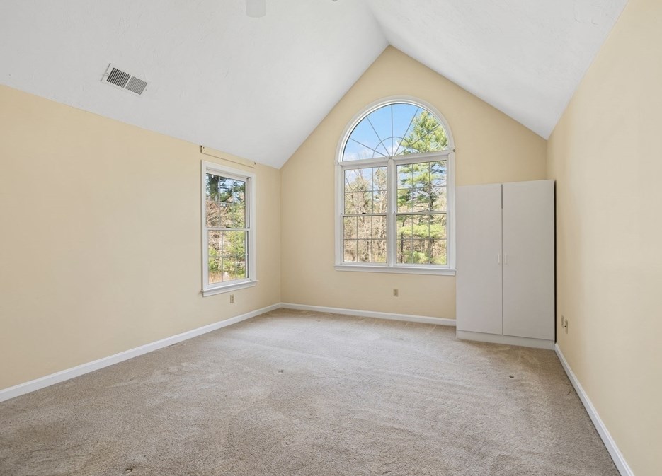 68 Pln St, Norton MA  02766-2818 exterior