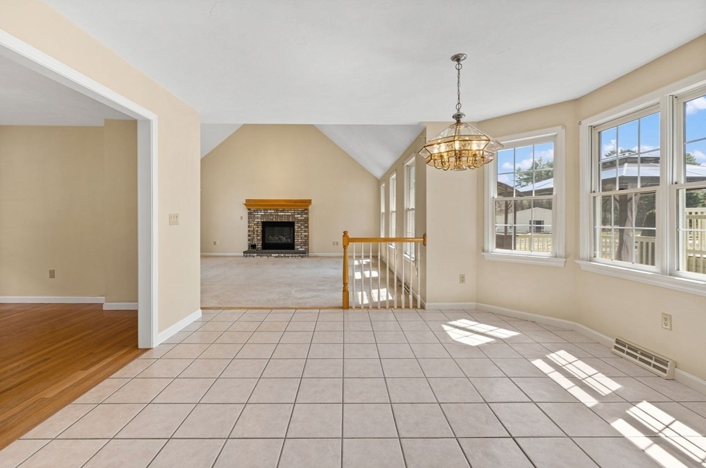 68 Pln St, Norton MA  02766-2818 exterior