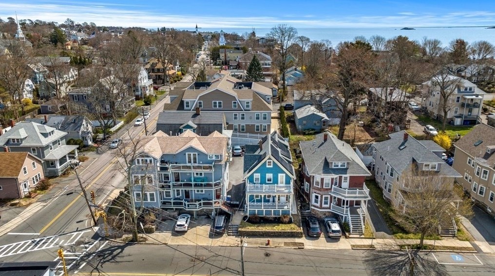 63 New Ocean St, Swampscott MA  01907-1831 exterior