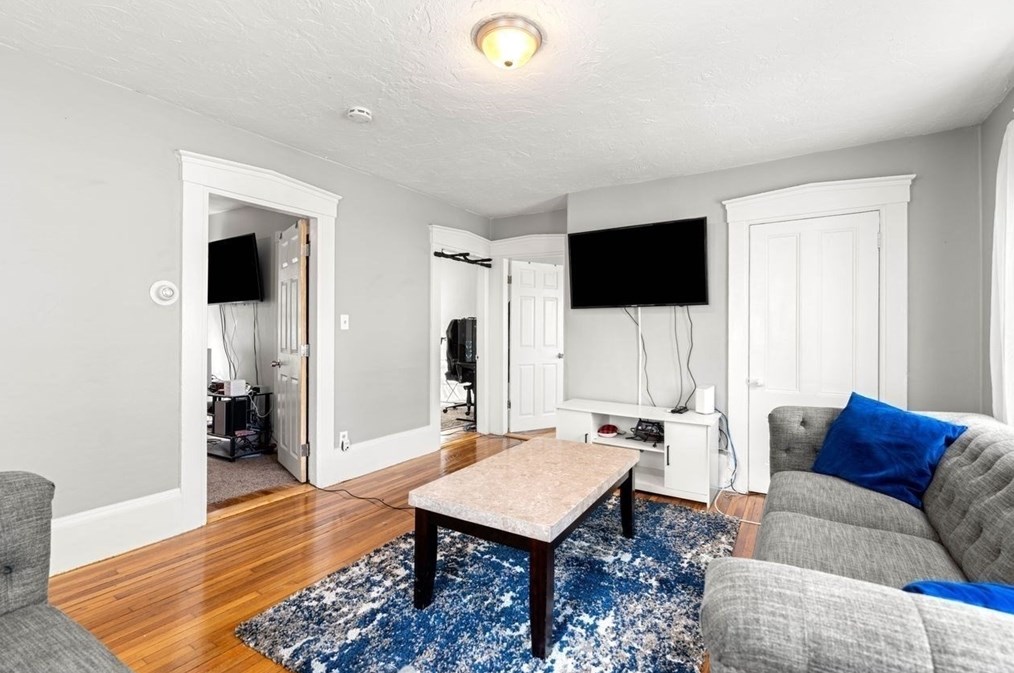 63 New Ocean St, Swampscott MA  01907-1831 exterior