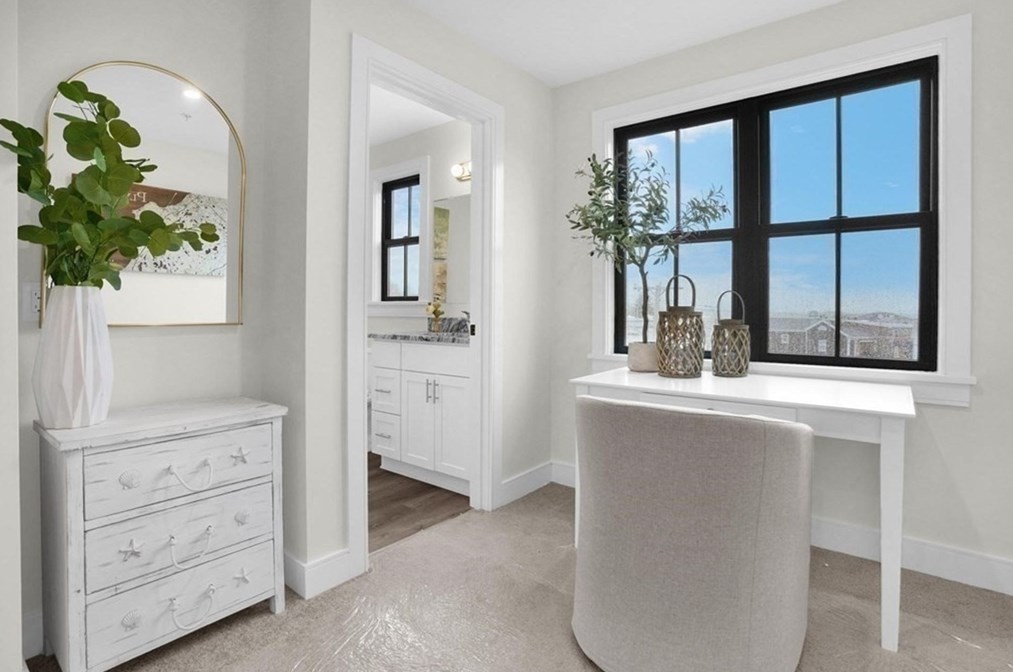 7 Water #8, Plymouth, MA 02360