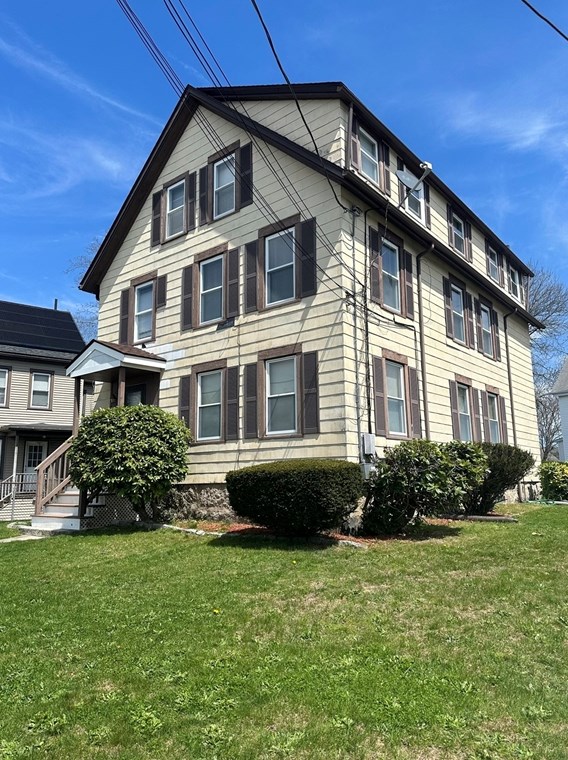 184 Shawmut Ave, New Bedford, MA 02740 exterior