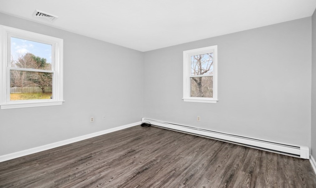 20 Palmieri Cir, Bridgewater, MA 02324 exterior