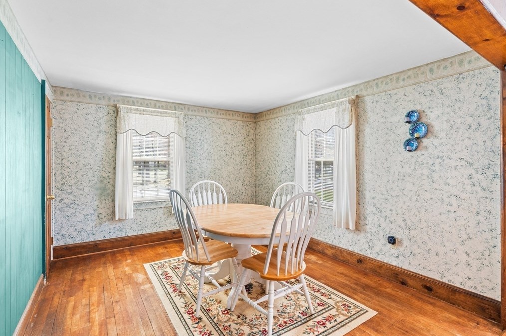 118 Lowell Rd, Pepperell MA  01463-1716 exterior