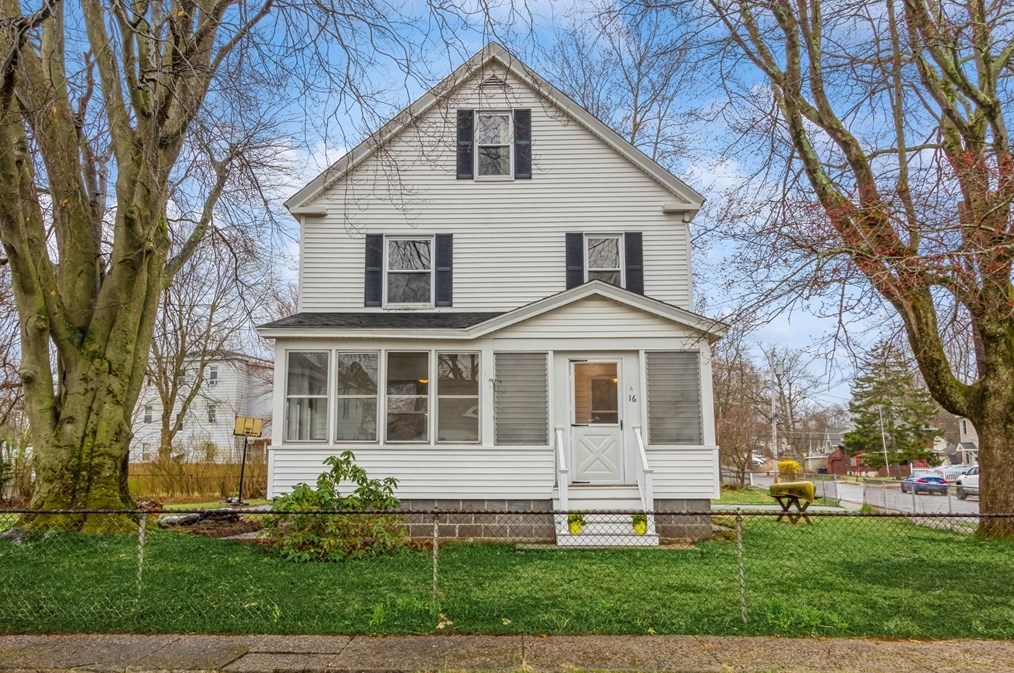 16 Carter St, Hudson MA 01749-1507 exterior