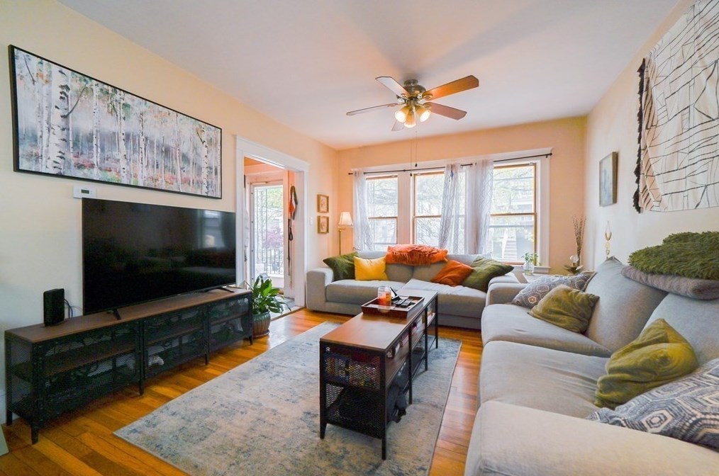 18 Kondazian St, Watertown MA  02472-2830 exterior