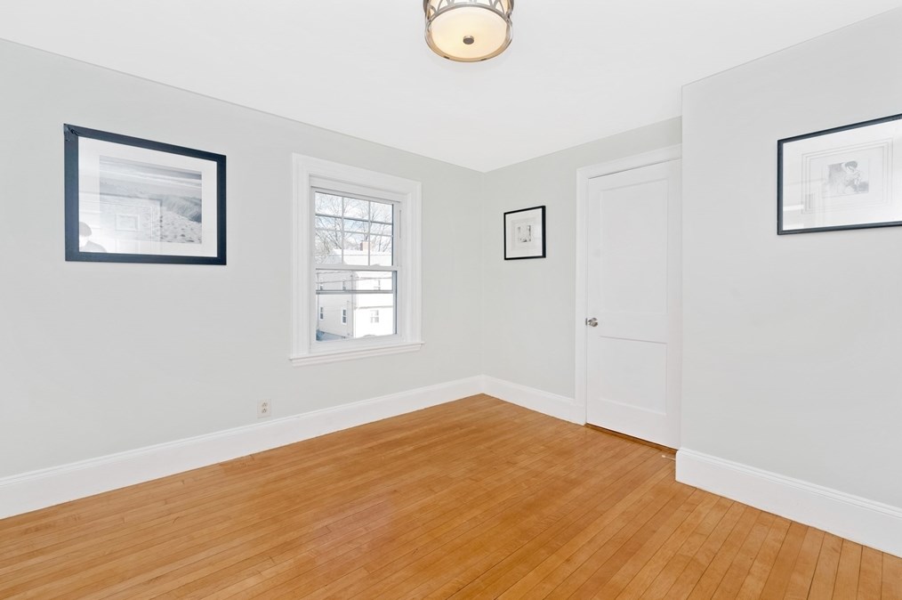 50 Cheriton Rd, Quincy MA 02170-1934 exterior