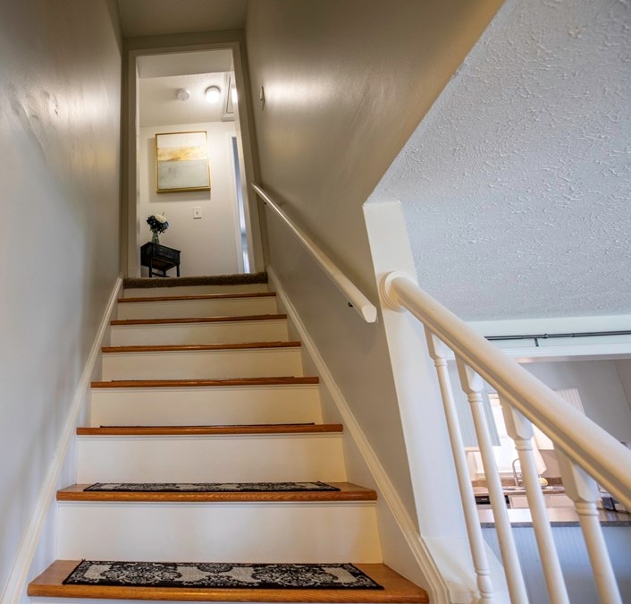 12 Lebanon St, Worcester MA  01603-1304 exterior