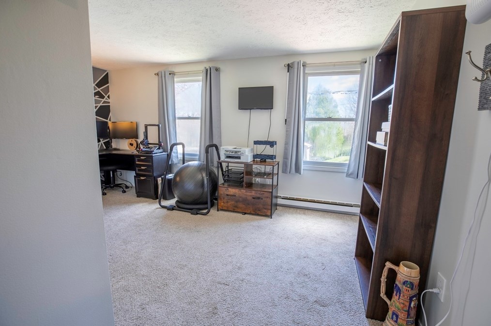 12 Lebanon St, Worcester MA  01603-1304 exterior