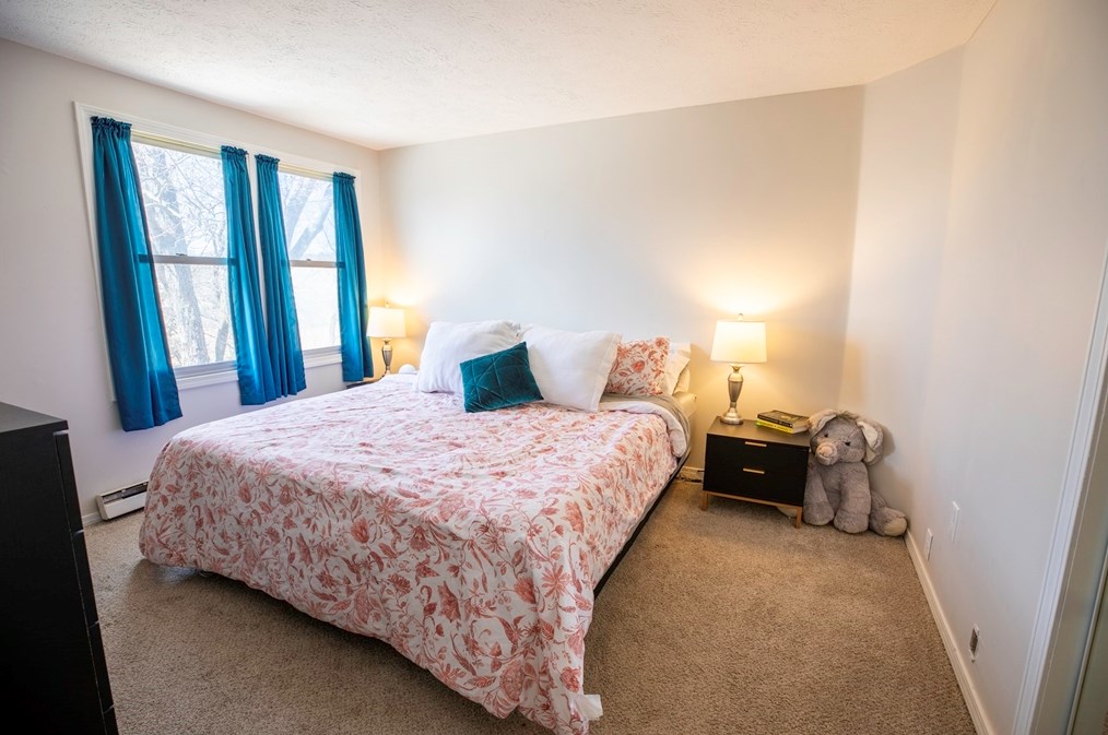 12 Lebanon St, Worcester MA  01603-1304 exterior